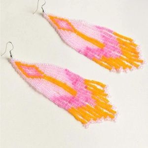 🆕 pink/orange beaded earrings